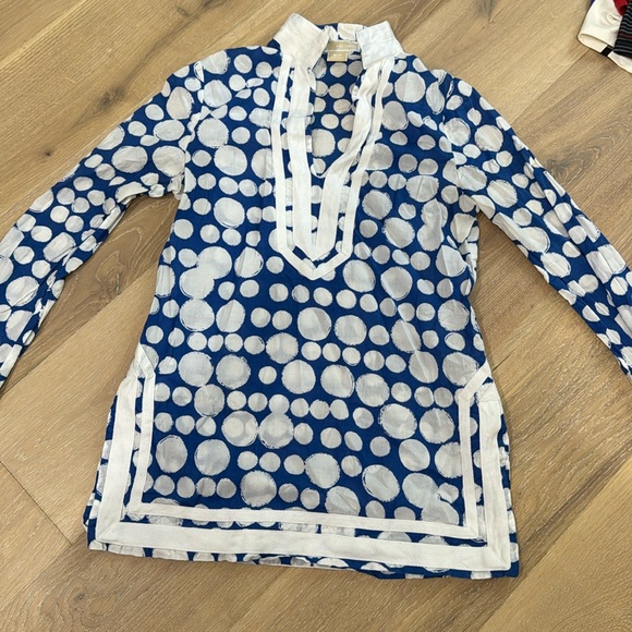 Michael Kors lightweight top - Picture 2 of 4